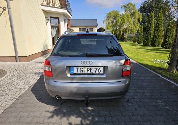 Audi A4 cena 12900 przebieg: 255000, rok produkcji 2003 z Puławy małe 352
